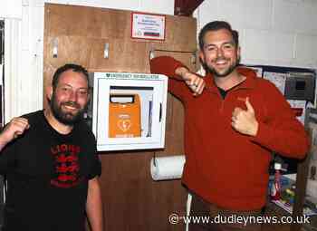 New life-saving defibrillator installed at Lions Boxing Club in Brierley Hill - Dudley News