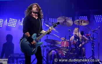 Foo Fighters announce UK stadium tour - how you can get tickets - Dudley News