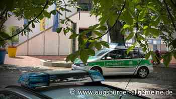 Einbrecher stehlen mehrere hundert Euro aus Imbisswagen bei Möbel Inhofer - Augsburger Allgemeine