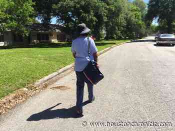 A Houston postal carrier said he was robbed at gunpoint while delivering mail. It was a lie. - Houston Chronicle