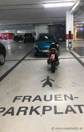 Kunstparker der Woche aus Neunkirchen: Ein Moped braucht schon viel Platz - Neunkirchen - meinbezirk.at