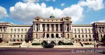 Man livestreaming bomb threat in DC surrenders to law enforcement     - CNET