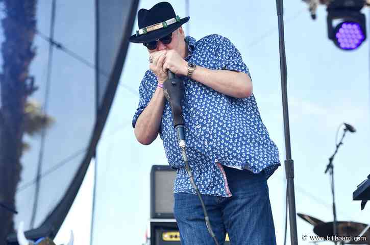 Blues Traveler Are ‘Banged Up’ After Tour Bus Accident in Minnesota