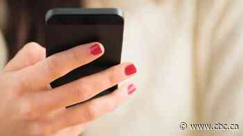 Hamilton teen says she experienced years of pain after being pressured to send nude photos