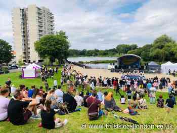 Thousands enjoy 'unique' Thamesmead Festival