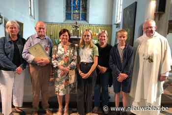 Paul krijgt gouden Sint-Romboutskruis voor jarenlange inzet voor parochie