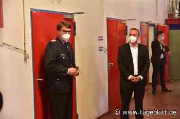 Innenminister zu Gast in Stade: Lob für Feuerwehr, Warnung vor Klimawandel - TAGEBLATT: Nachrichten aus Stade, Buxtehude und der Region - Tageblatt-online