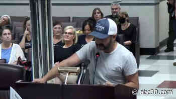 Dad gives impassioned speech about mask wearing in schools: 'We want to take care of other people'