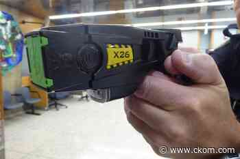 Saskatoon Police to ask for more than $1 million to replace aging Tasers - CKOM News Talk Sports
