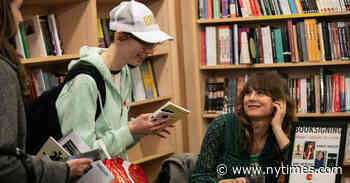 Virus Fears Prompt a Major New York Theater to Postpone Its Return