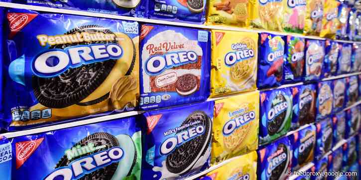 Over 1,000 Nabisco bakery workers are on strike over 12-hour shifts: 'We're prepared to be out there for as long as it takes'