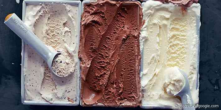16 must-haves to create a DIY ice cream sundae bar at home