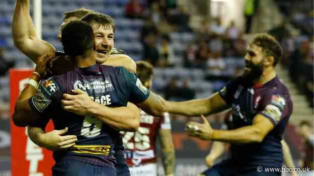Super League: Wigan Warriors 2-26 St Helens - Saints coast to highly charged derby win - BBC Sport