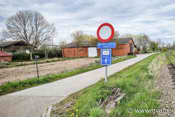 Fietser in Puurs-Sint-Amands knijpt in billen van vrouwen en masturbeert in het openbaar - Gazet van Antwerpen