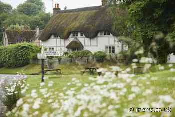 40 best UK country pubs for food: from farm-to-table suppers in Wiltshire to Sunday roasts in Devon - iNews