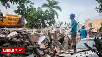 Haiti earthquake: Tensions rise in struggle to get aid to victims