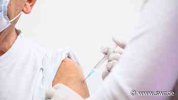 Dritte Corona-Impfung: Auffrischungsimpfungen im Kreis Neu-Ulm - SWR