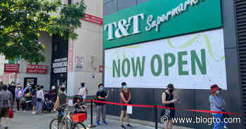 People are lined up around the block for Toronto's new T&T Supermarket - blogTO