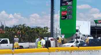 Taxista muere tras volcar en la México-Cuernavaca - Excélsior