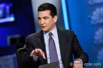 Dr. Scott Gottlieb says vaccinated people cannot 'throw caution to the wind' due to delta variant - CNBC