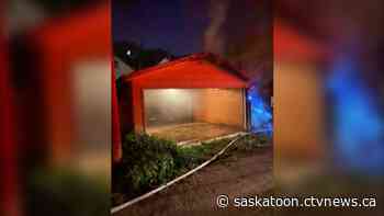 Saskatoon firefighters quickly control Saturday blaze at detached garage