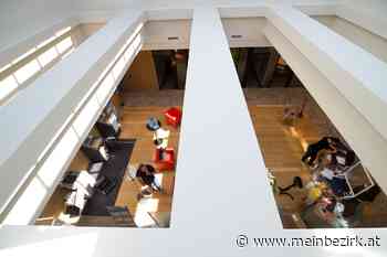 Neunkirchens Sparkasse wird neu: Zusammenspiel mit allen Professionisten war eine Herausforderung - meinbezirk.at