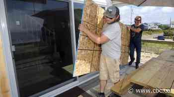 U.S. East Coast braces for 'life-threatening' Hurricane Henri as residents stockpile goods