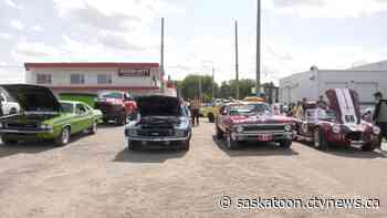 Classic rides hit Saskatoon streets as part of weekend-long Show & Shine