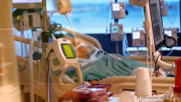 COVID-19 in Alberta: Hospitalizations hit 2-month high, 749 new cases reported Friday