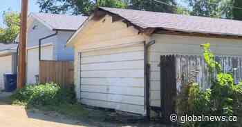 Arson cause of Saskatoon garage fire in Nutana neighbourhood