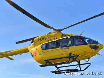 Clusone, uomo di 70 anni colpito dall’albero che stava tagliando, muore qualche ora dopo in ospedale - Corriere Bergamo - Corriere della Sera