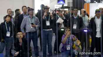 Gadget show joins Raiders, theaters with Vegas vaccine rules - Associated Press