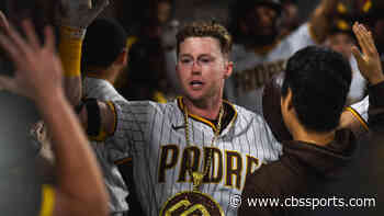Jake Cronenworth hits dramatic homer, Padres win on walk-off wild pitch vs. Phillies to stay in wild card spot