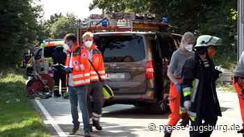 Auch Kleinbus aus Augsburg beteiligt | Fünf Verletzte nach schwerem Verkehrsunfall bei Niederscheyern | - Presse Augsburg