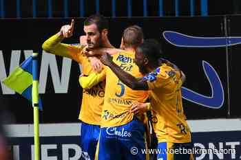 Waasland-Beveren-Deinze: 53' Vlijmscherpe counter Deinze, prima afgerond door Mertens (0-2)