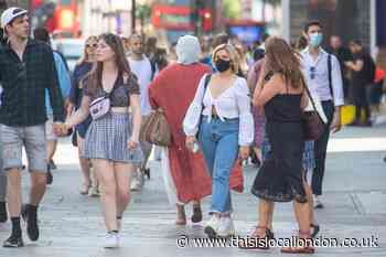 Covid: Should I still wear a mask? What experts say