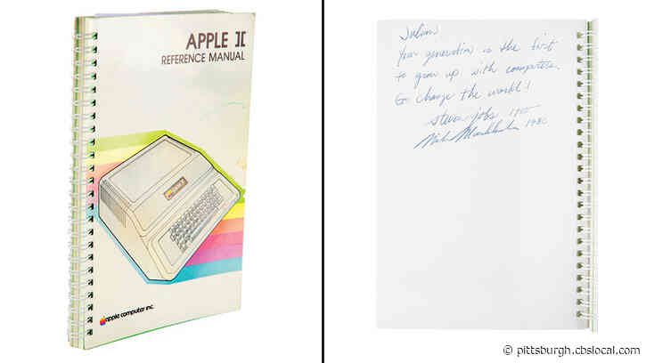 Apple II Manual From 1980 Signed By Steve Jobs Sells For Nearly $800,000 At Auction