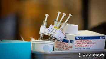Toronto to close 4 city-run COVID-19 mass vaccination clinics as it bolsters mobile teams