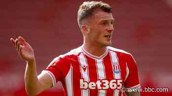 Stoke win increases pressure on Forest - BBC News