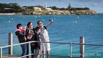 Call for mandatory full vaccination of interstate tourists coming to WA from December