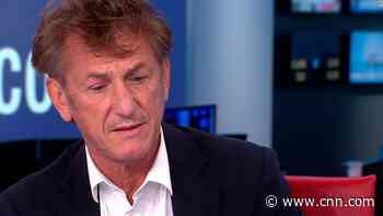 Sean Penn compares being unvaccinated with pointing a gun at someone