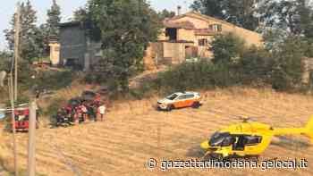 Pavullo. Il trattore scivola e si ribalta: 52enne schiacciata - La Gazzetta di Modena