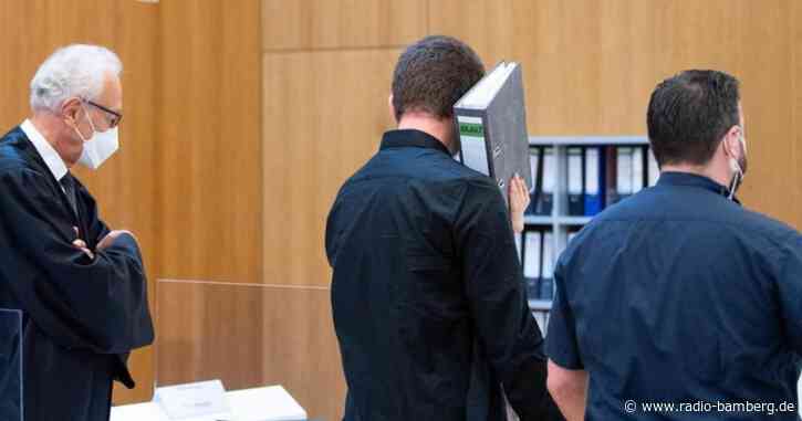 «Lass‘ ich euch mal weiterschlafen»: Prozess um Dreifachmord