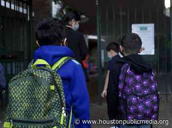 Houston Schools Return Amid Surge In Pediatric COVID-19 Cases - Houston Public Media