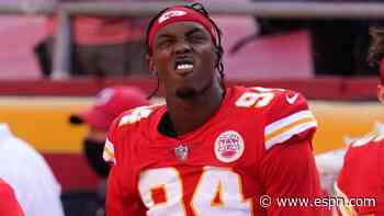 DE Charlton one of several vets cut by Chiefs
