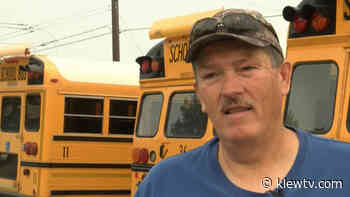 Community Hero: Scott Manful "Special Needs Bus Driver of the Year" - KLEW