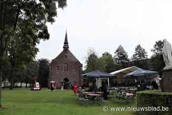 Plassen en modder verleden tijd in Begijnhof (Dendermonde) - Het Nieuwsblad