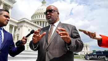 Jan. 6 committee to seek lawmaker records