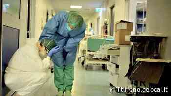 Infermieri no vax, ci rimettono gli altri - Il Tirreno