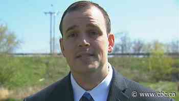 Police officer who released serial killer Bruce McArthur in 2016 cleared of disciplinary charges